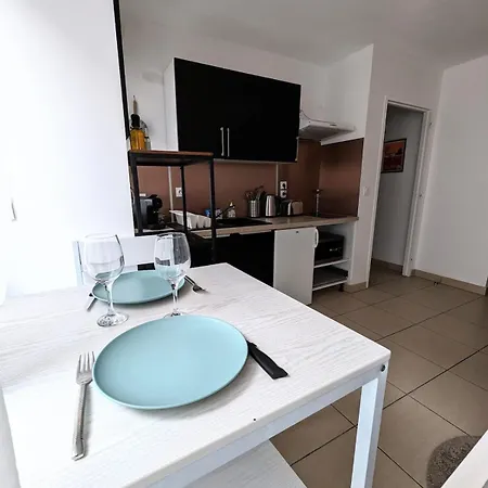 Apparemment Moderne Au Coeur De Apartment